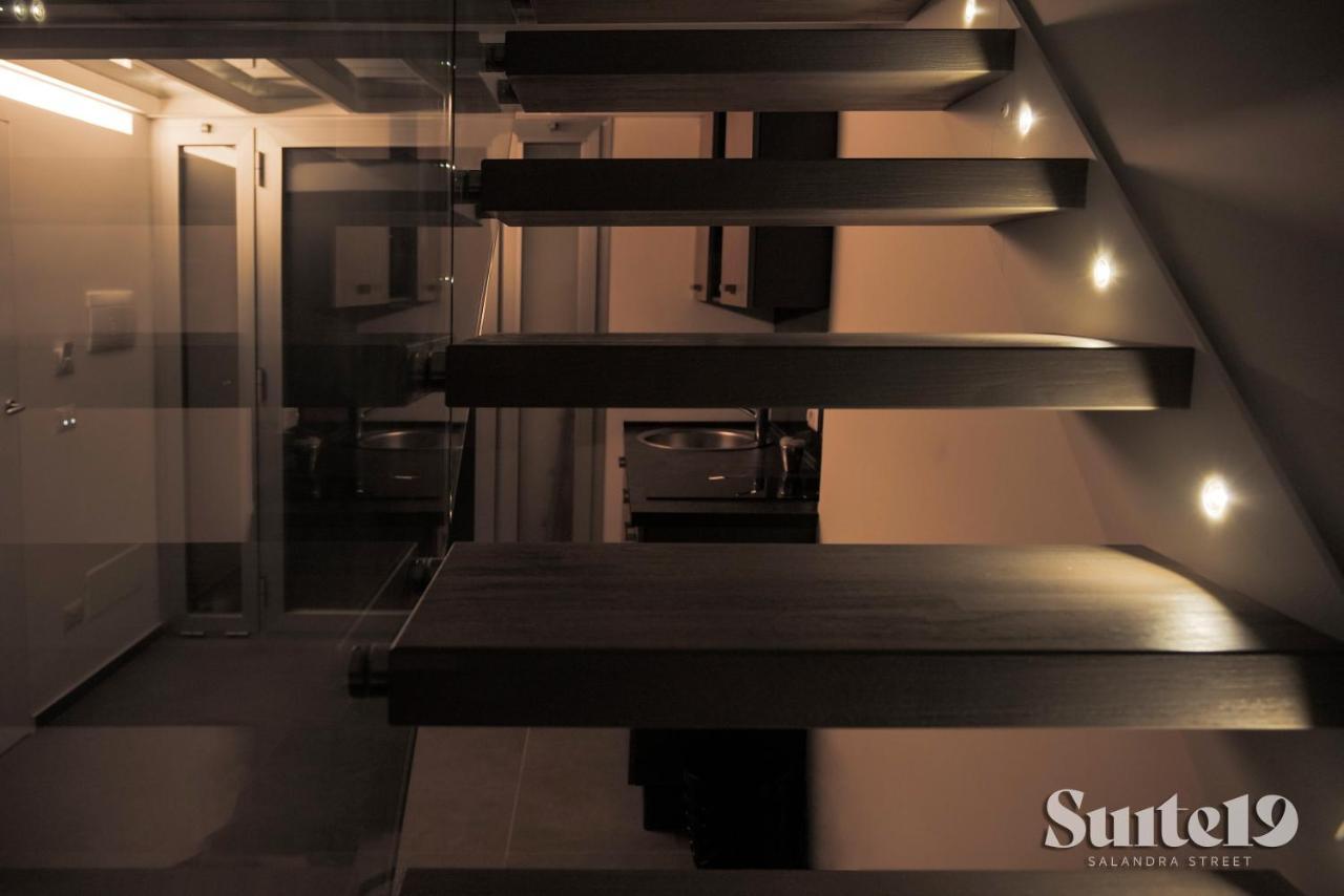 Suite19바리 외부 사진